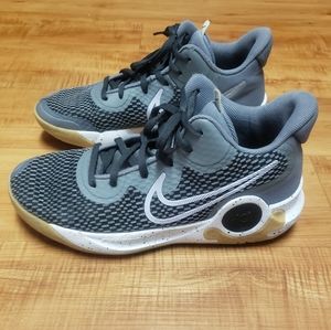 Nike KD Trey 5 IX Men’s size 10 Sneakers Gray & White Basketball Shoes